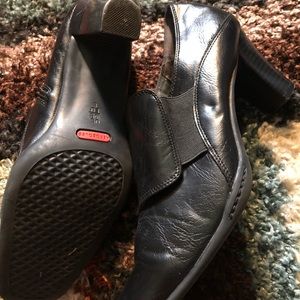 AEROSOLES- Black Sz 10